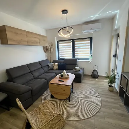 Apartman Sandra Nova Gradiska Buitenkant foto