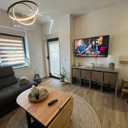 Apartman Sandra Nova Gradiska Buitenkant foto